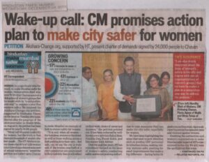 Flavia with CM (Hindustan Times - 4 Dec 13)